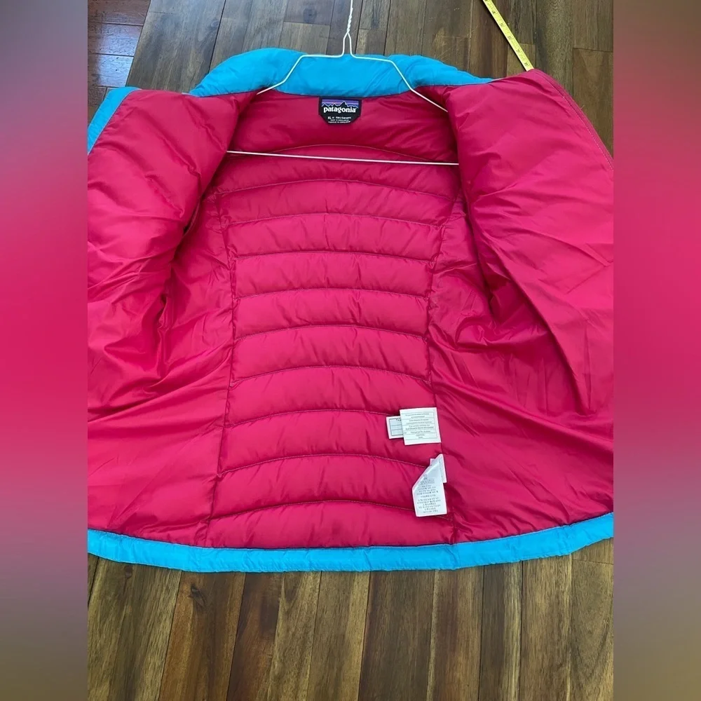 Patagonia Kids Bright Blue Puffer Jacket XL